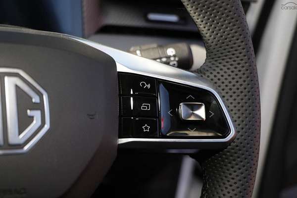 2025 MG MGS5 EV