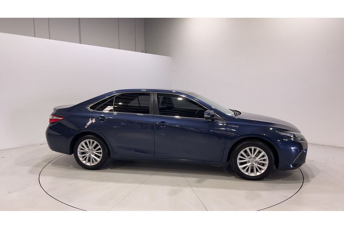 2015 Toyota Camry Atara SL AVV50R