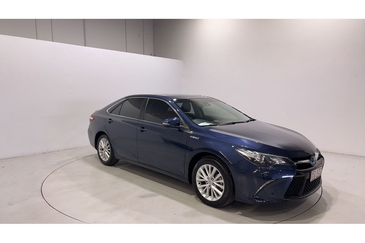 2015 Toyota Camry Atara SL AVV50R