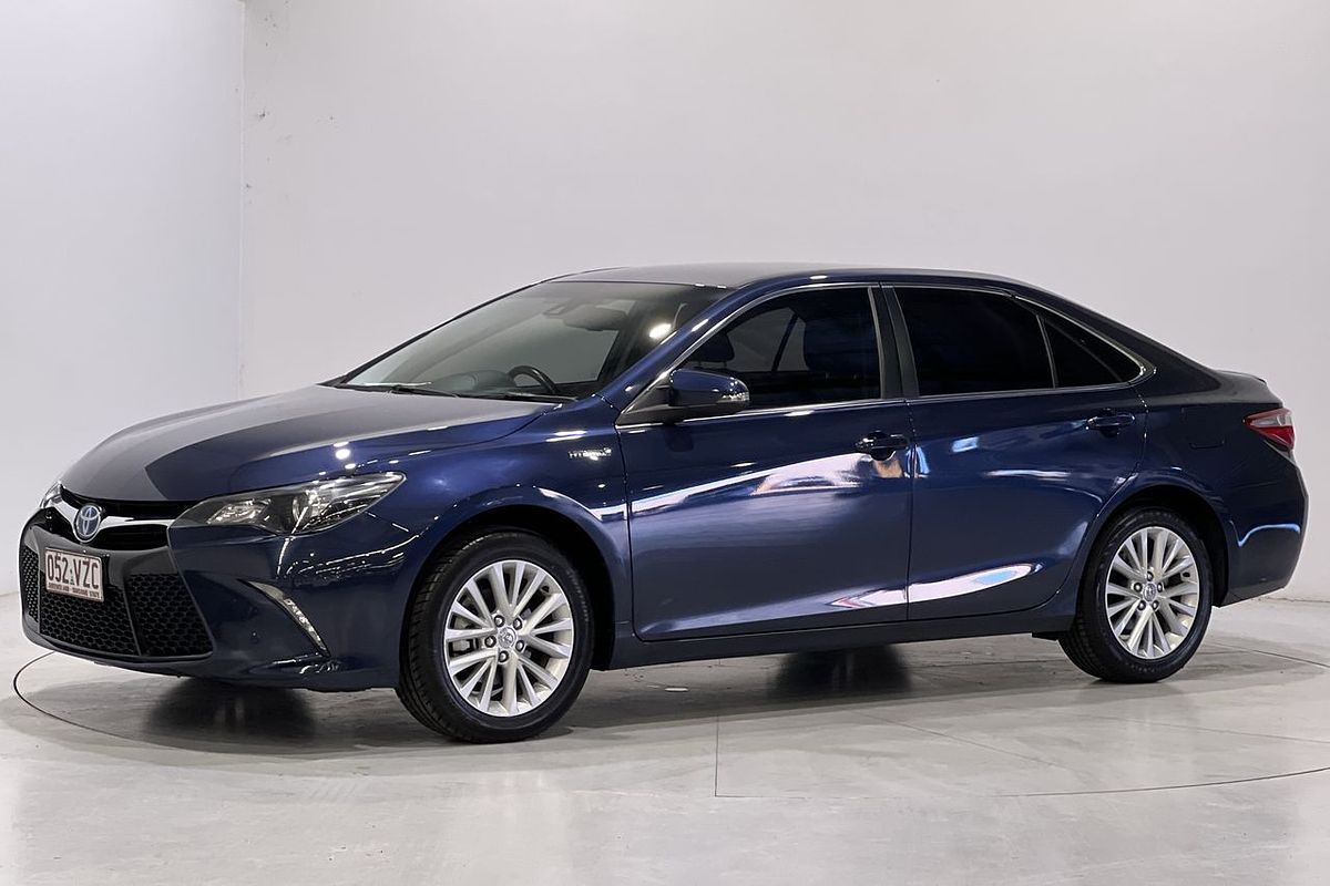 2015 Toyota Camry Atara SL AVV50R