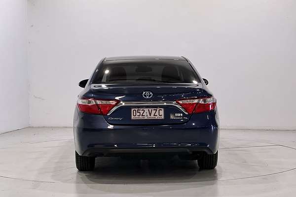 2015 Toyota Camry Atara SL AVV50R