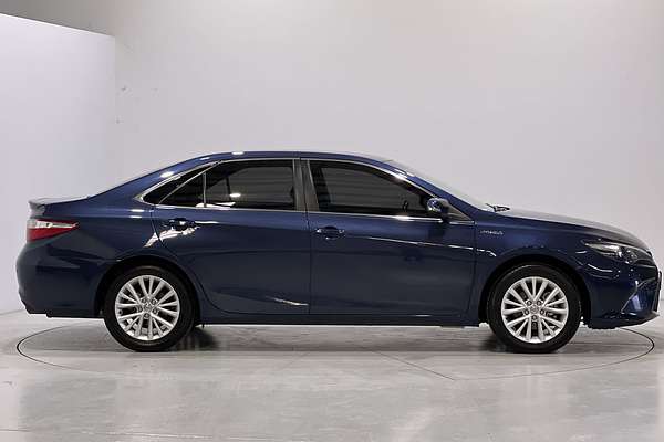 2015 Toyota Camry Atara SL AVV50R