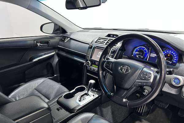 2015 Toyota Camry Atara SL AVV50R