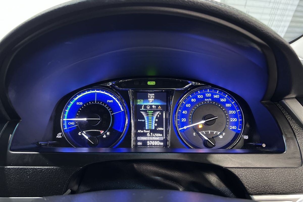 2015 Toyota Camry Atara SL AVV50R