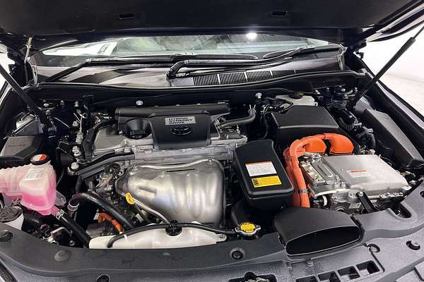 2015 Toyota Camry Atara SL AVV50R