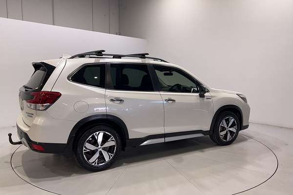 2020 Subaru Forester Hybrid S S5