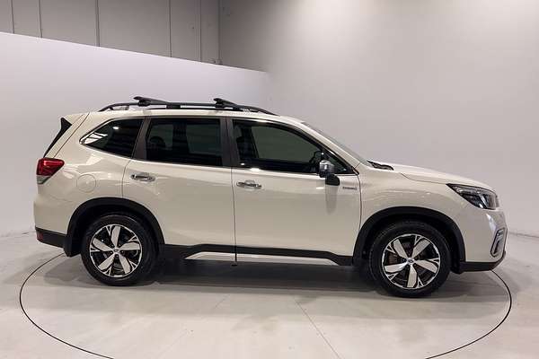 2020 Subaru Forester Hybrid S S5