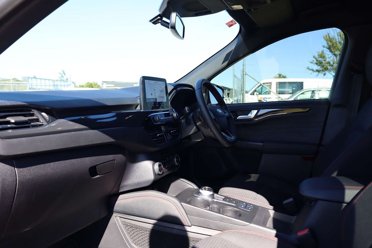 2022 Ford Escape ST-Line ZH