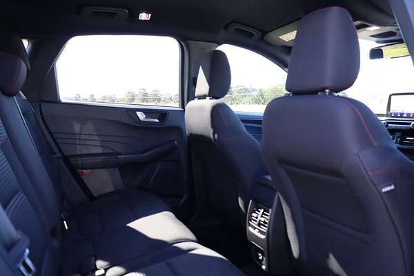 2022 Ford Escape ST-Line ZH