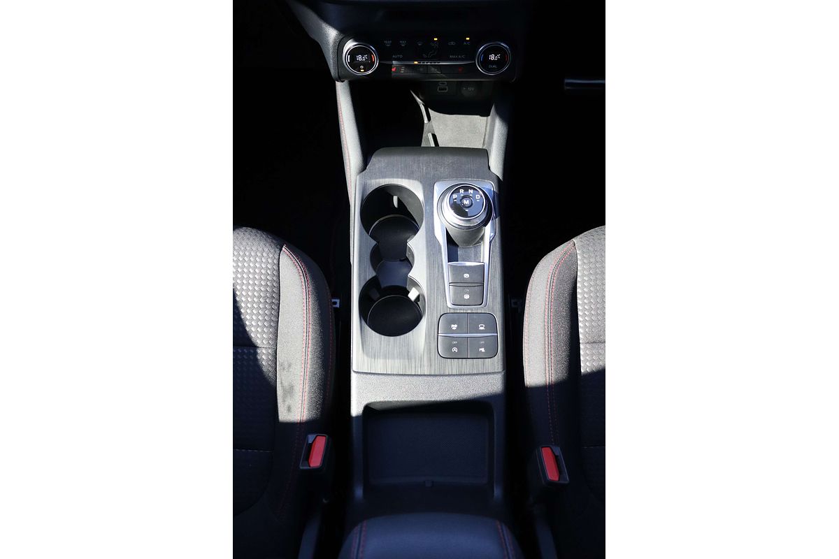 2022 Ford Escape ST-Line ZH