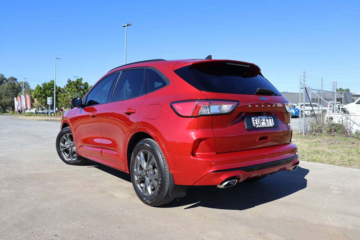2022 Ford Escape ST-Line ZH