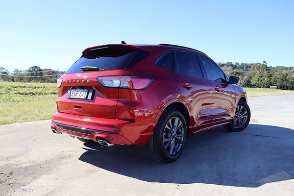2022 Ford Escape ST-Line ZH