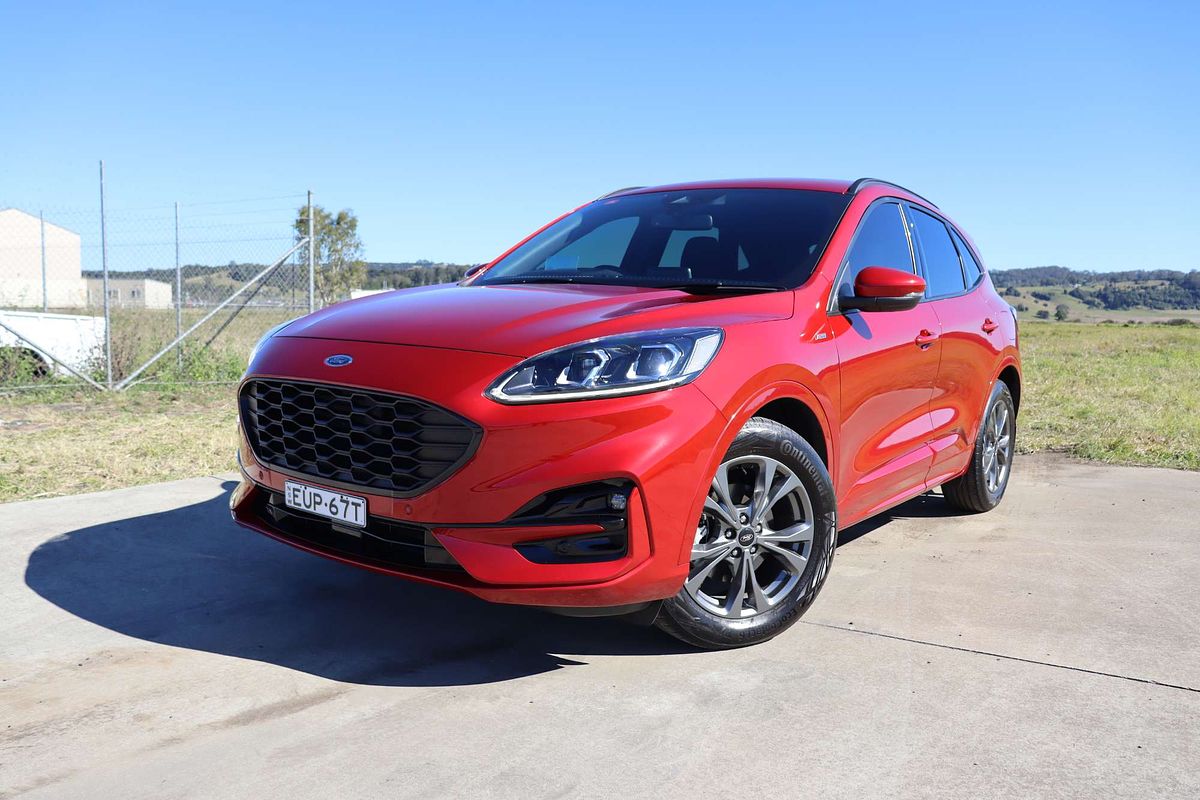 2022 Ford Escape ST-Line ZH