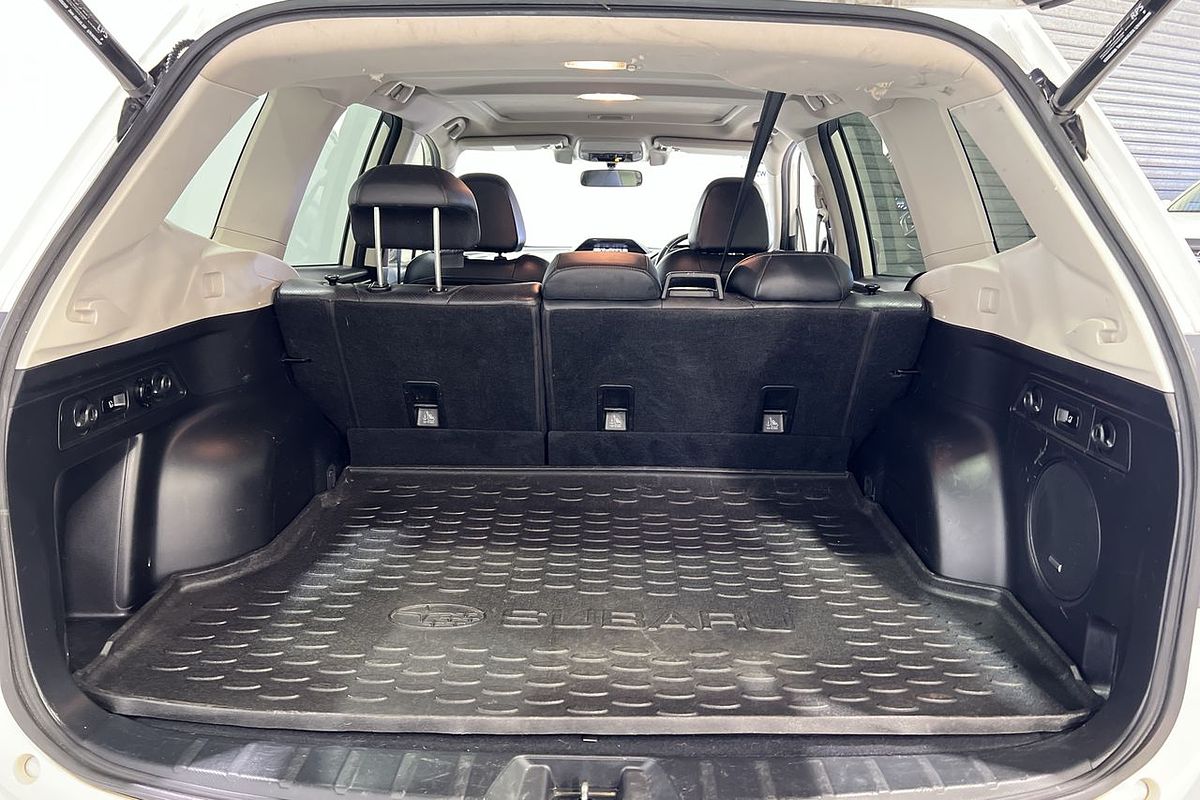 2020 Subaru Forester Hybrid S S5