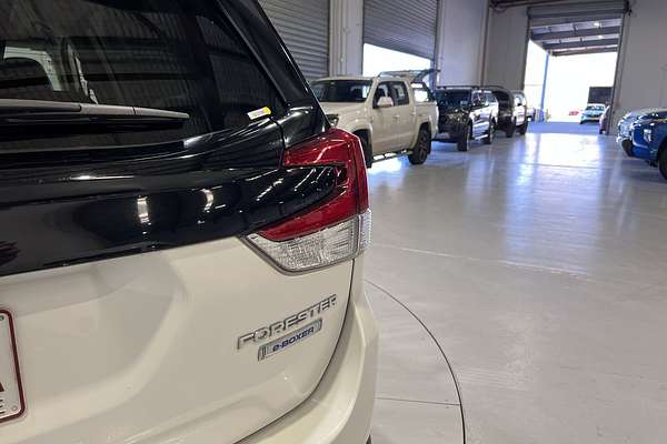 2020 Subaru Forester Hybrid S S5