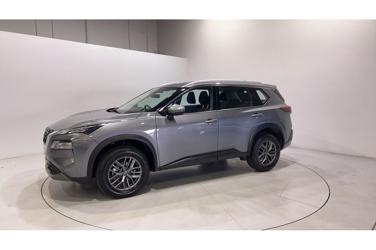 2023 Nissan X-TRAIL ST T33