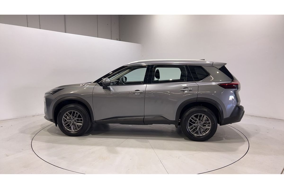 2023 Nissan X-TRAIL ST T33