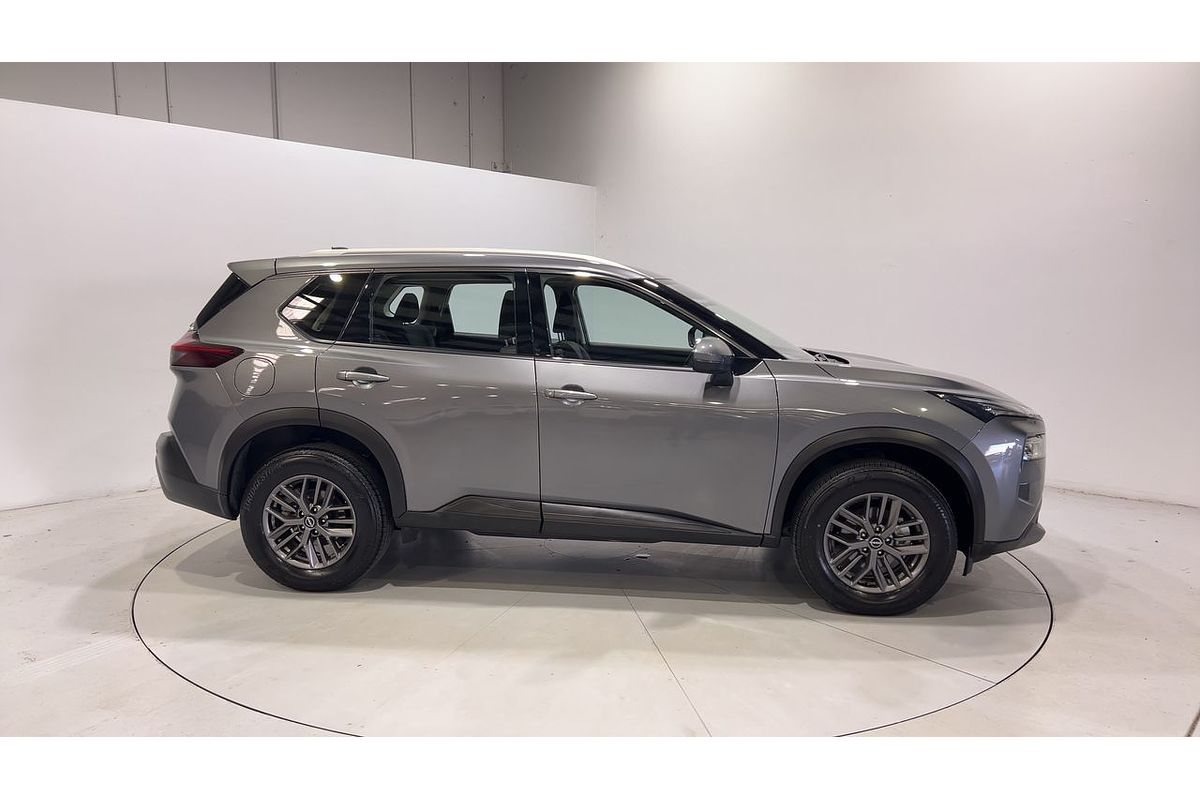 2023 Nissan X-TRAIL ST T33