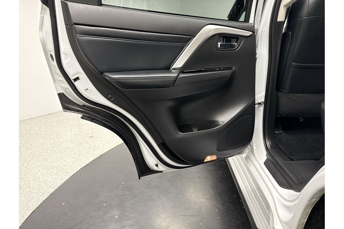 2022 Mitsubishi Pajero Sport GSR QF