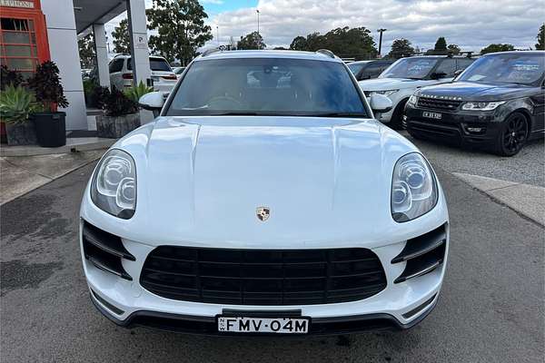 2015 Porsche Macan Turbo 95B
