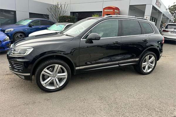 2015 Volkswagen Touareg V8 TDI R-Line 7P