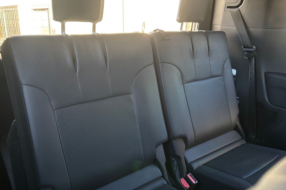 2024 Toyota Landcruiser Sahara FJA300R
