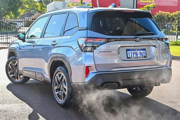 2025 Subaru Forester Touring S6