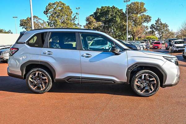 2025 Subaru Forester Touring S6