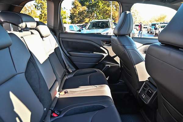 2025 Subaru Forester Touring S6