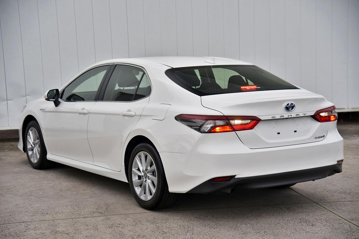 2024 Toyota Camry Ascent AXVH70R