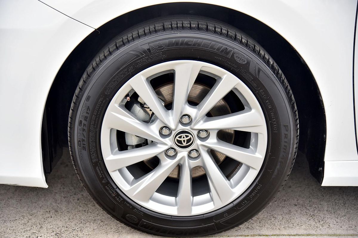 2024 Toyota Camry Ascent AXVH70R