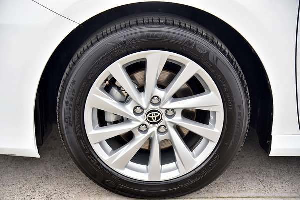 2024 Toyota Camry Ascent AXVH70R