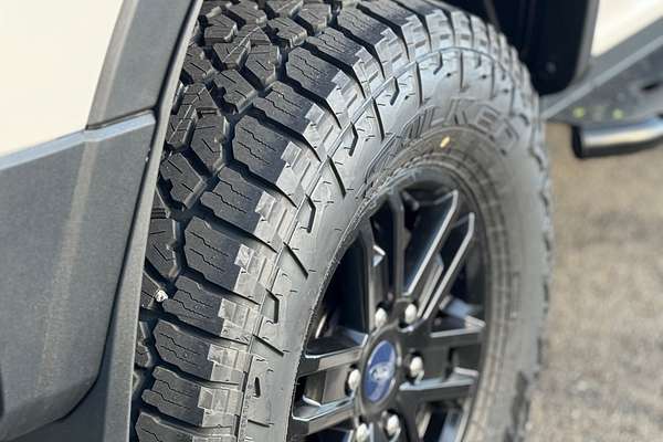 2025 Ford Ranger XL 4X4 2.0L