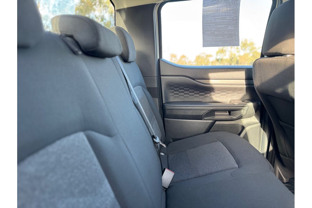 2025 Ford Ranger XL 4X4 2.0L