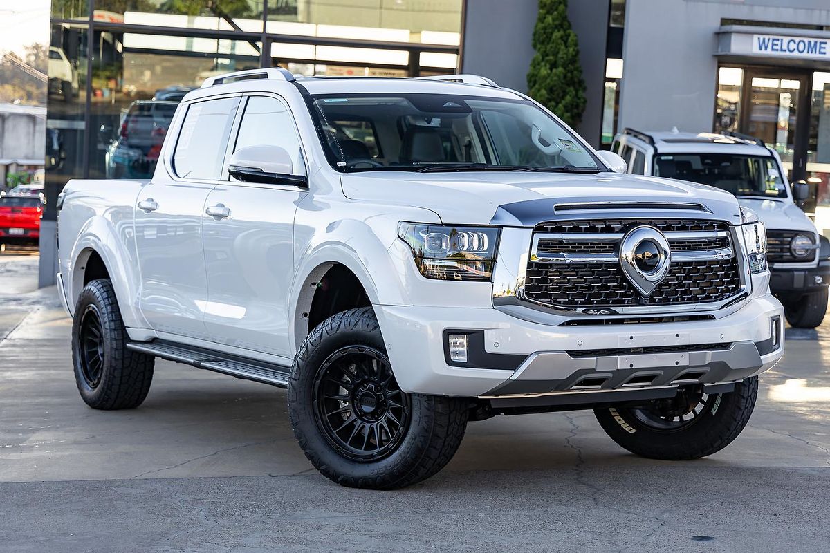 2024 GWM Cannon Alpha Ultra Hybrid P05 4X4