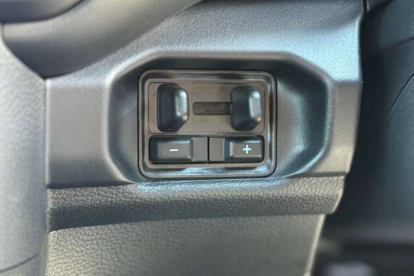 2025 Ford Ranger XL 4X4 2.0L