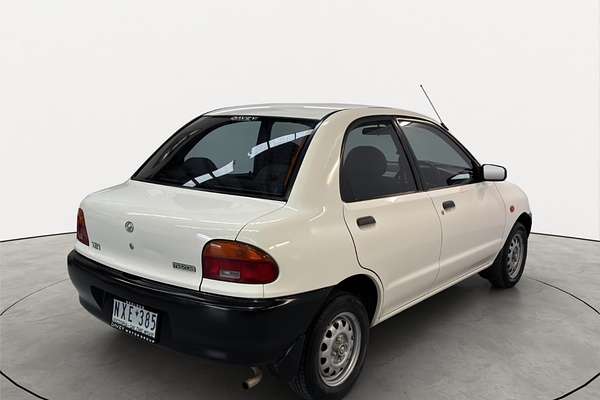 1996 Mazda 121 DB1033