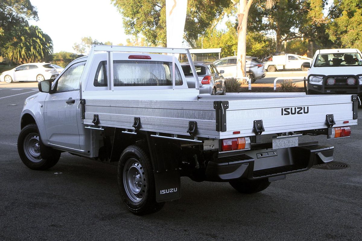 2025 Isuzu D-MAX SX 4X4