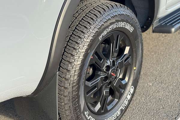 2025 Nissan Navara PRO-4X D23 4X4