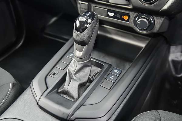 2025 Isuzu D-MAX SX 4X4