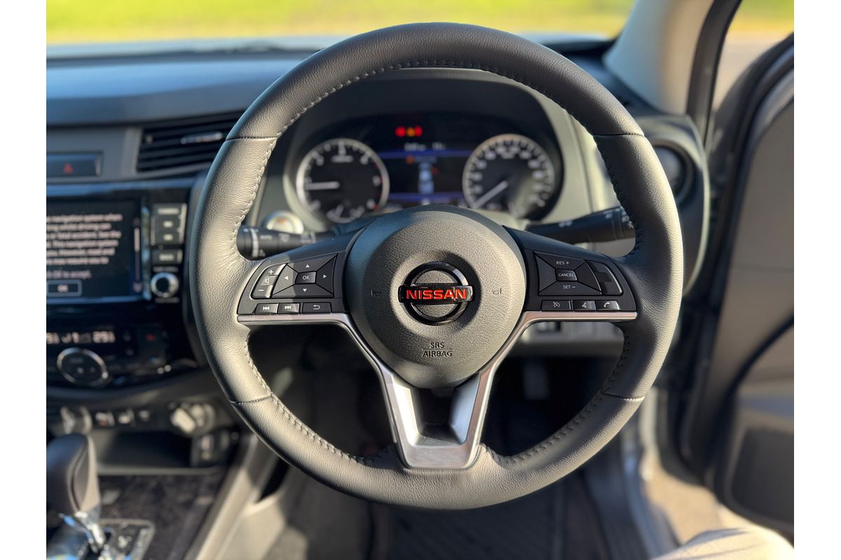 2025 Nissan Navara PRO-4X D23 4X4