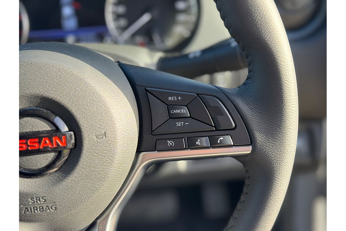 2025 Nissan Navara PRO-4X D23 4X4