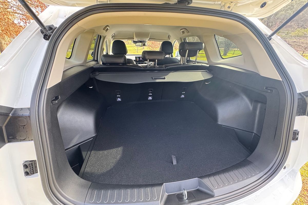 2025 GWM Haval H6 Lux B01