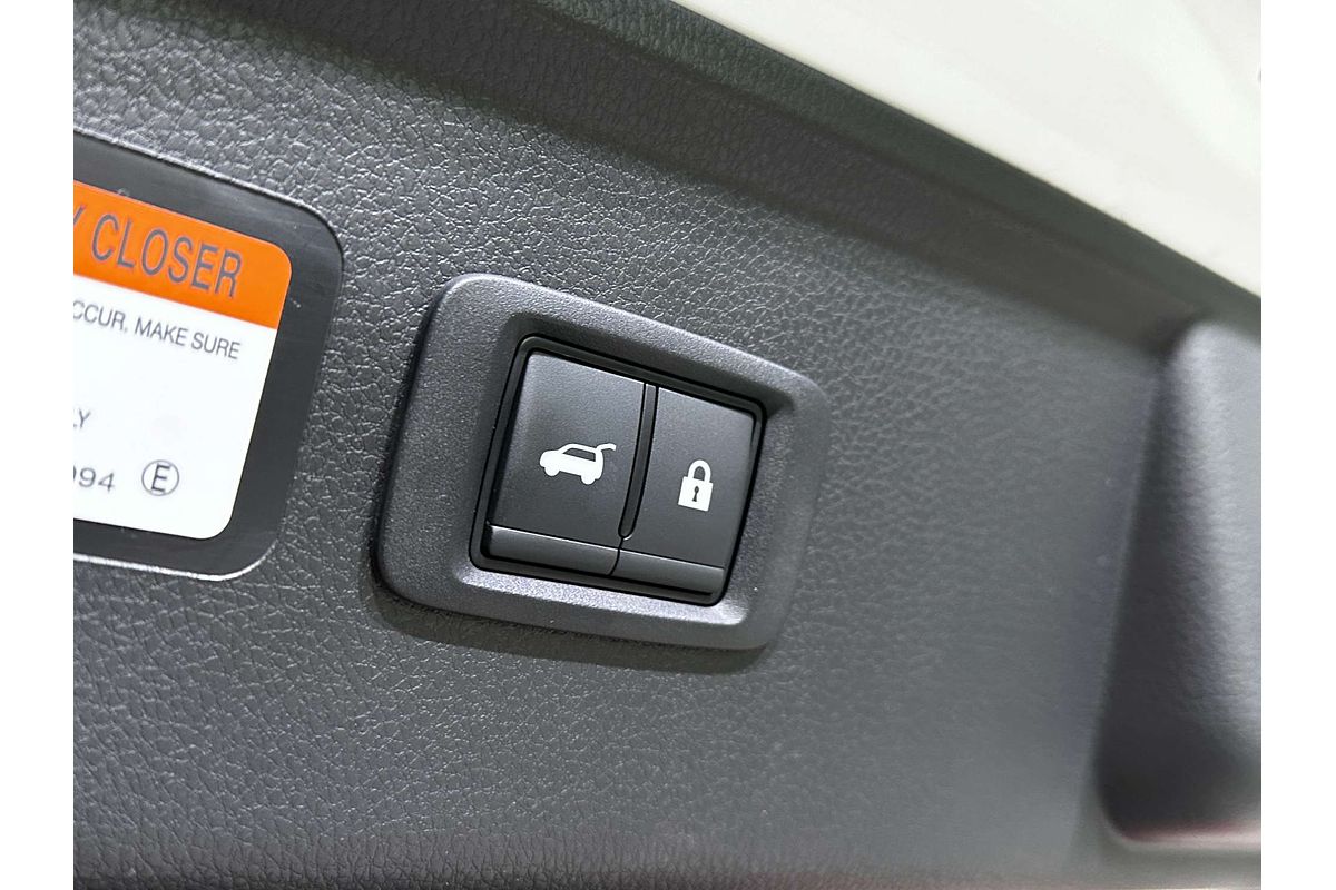 2023 Mitsubishi Eclipse Cross PHEV Exceed YB