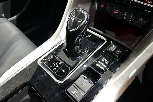 2023 Mitsubishi Eclipse Cross PHEV Exceed YB