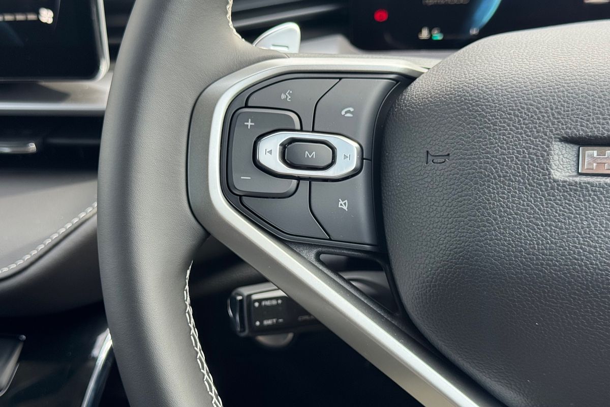 2025 GWM Haval H6 Lux B01