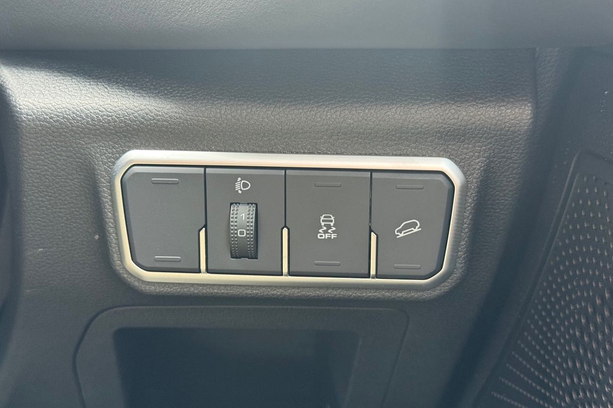 2025 GWM Haval H6 Lux B01