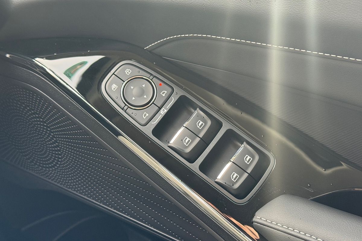 2025 GWM Haval H6 Lux B01