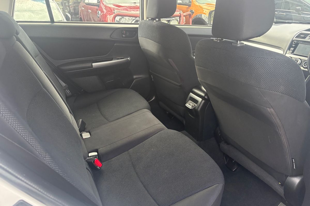 2015 Subaru XV 2.0i-L G4X