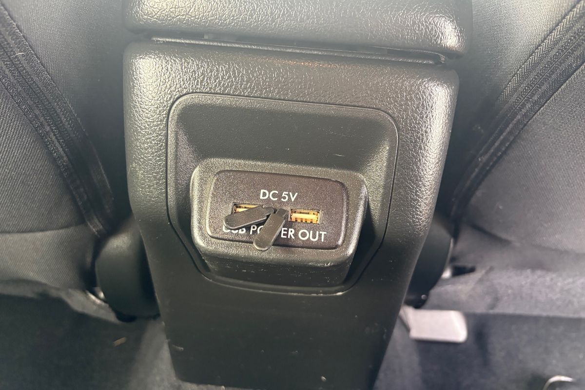2015 Subaru XV 2.0i-L G4X